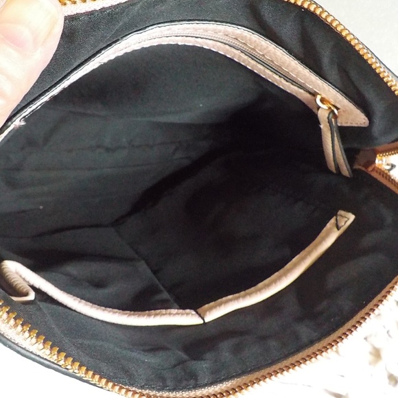 NEW Madden Girl Light Pink Tassel CrossBody Bag - Picture 8 of 8